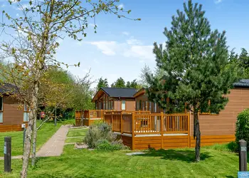 Canterbury Reach Lodge Retreat, Canterbury