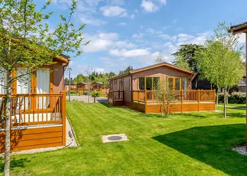 Canterbury Reach Lodge Retreat, Canterbury