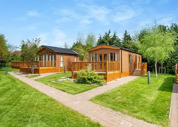 Canterbury Reach Lodge Retreat, Canterbury