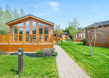 Canterbury Reach Lodge Retreat, Canterbury