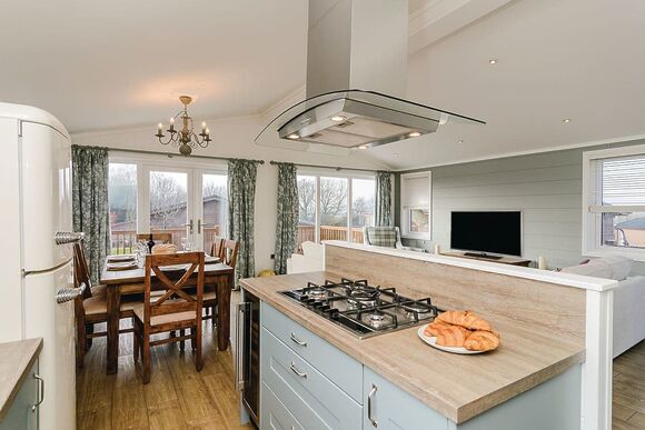 Canterbury Reach Lodge Retreat