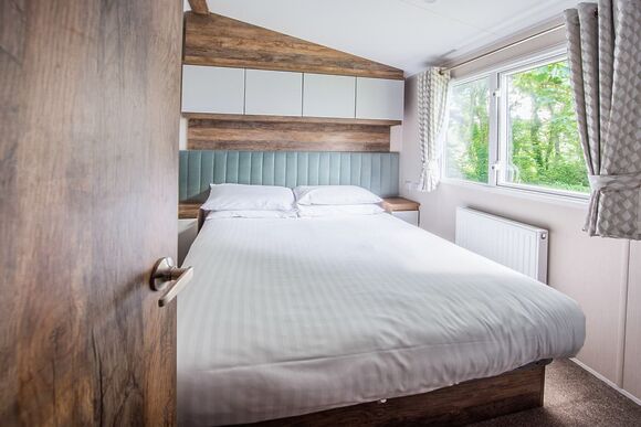 3 Bed Platinum Caravan - Cardigan Bay Holiday Park, St Dogmaels, Pembrokeshire