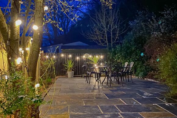 The Smugglers Cottage - Cardigan Bay Holiday Park, St Dogmaels, Pembrokeshire