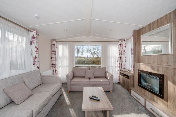 Bronze Willow 2 - Castle Brake Holiday Park, Woodbury