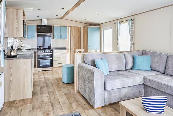 Acorn 3 - Castle Brake Holiday Park, Woodbury