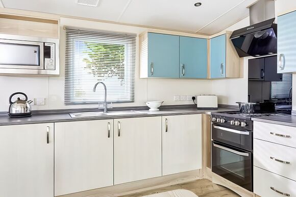 Acorn 3 - Castle Brake Holiday Park, Woodbury