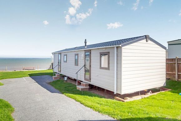 Castaways Oyster 10 Sea View - Castaways Holiday Park, Bacton-on-Sea