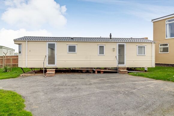 Castaways Oyster 10 (Pet) - Castaways Holiday Park, Bacton-on-Sea