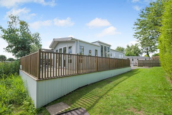 Lake View - Cawood Country Park, Cawood, Selby