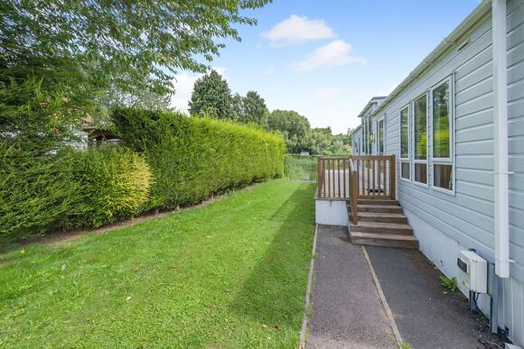 Lake View - Cawood Country Park, Cawood, Selby