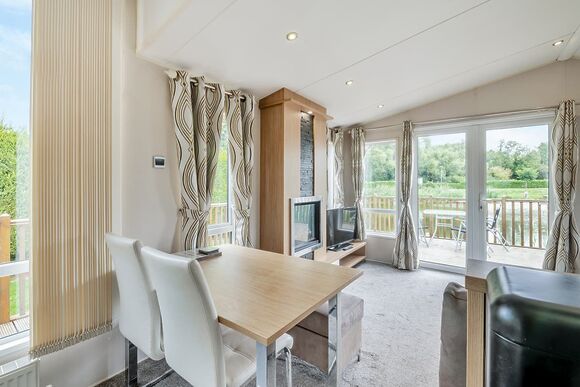 Lake View - Cawood Country Park, Cawood, Selby