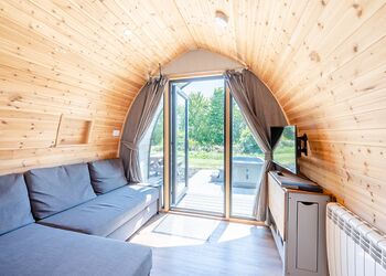 Kyloe Glamping Pod - Coldstream Holiday Park, Coldstream