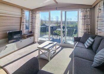 Cheviot Retreat2 Bedroom - Coldstream Holiday Park, Coldstream