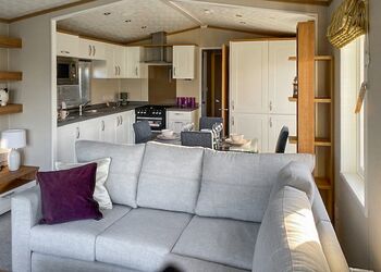 Cheviot Retreat2 Bedroom - Coldstream Holiday Park, Coldstream