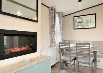 Diamond 3 (Pet) - Coldstream Holiday Park, Coldstream