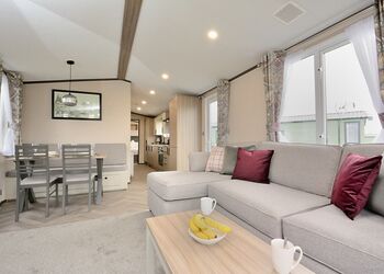 Diamond 3 (Pet) - Coldstream Holiday Park, Coldstream