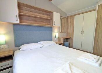 Tweed Spa +2 Bedroom (Pet Friendly) - Coldstream Holiday Park, Coldstream