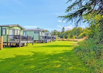 Tweed Spa +3 Bedroom (Pet Friendly) - Coldstream Holiday Park, Coldstream