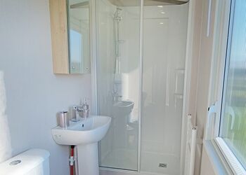 Tweed Spa +3 Bedroom (Pet Friendly) - Coldstream Holiday Park, Coldstream