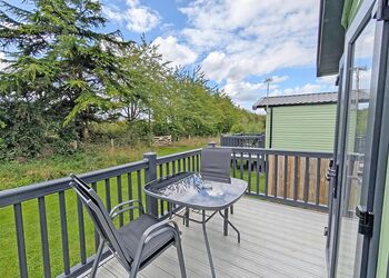 Spa Luxe2 Bedroom (Pet Friendly) - Coldstream Holiday Park, Coldstream
