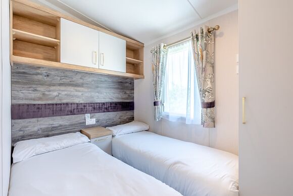 Spa Luxe3 Bedroom  - Coldstream Holiday Park, Coldstream