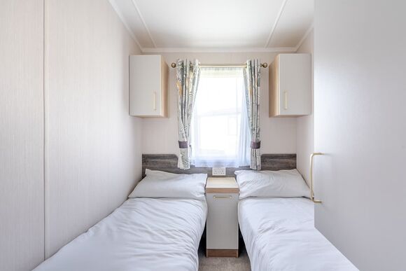 Spa Luxe3 Bedroom  - Coldstream Holiday Park, Coldstream