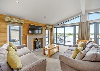 Aspen Lodge - Croft Farm Water Park, Tewkesbury