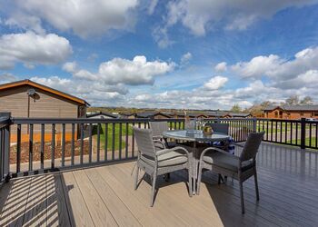 Willow - Croft Farm Water Park, Tewkesbury