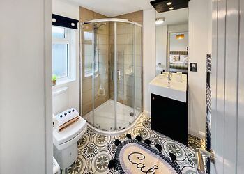 Silver Oak - Croft Farm Water Park, Tewkesbury