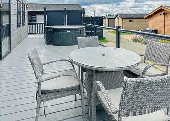 White Ash - Croft Farm Water Park, Tewkesbury