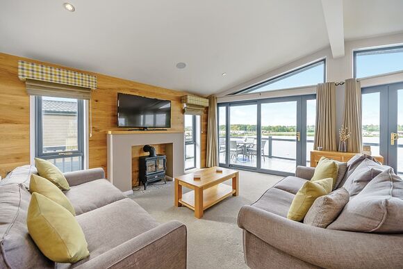 Aspen Lodge - Croft Farm Water Park, Tewkesbury