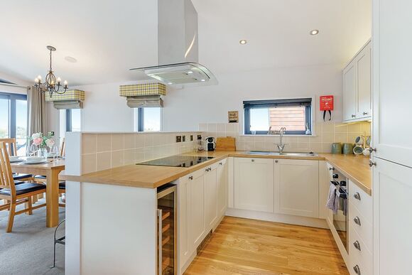 Aspen Lodge - Croft Farm Water Park, Tewkesbury