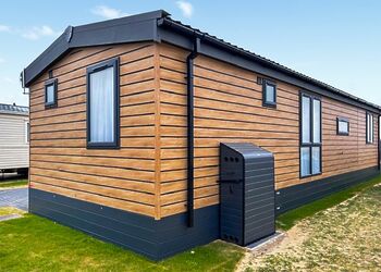 Seaview Luxury 2 (Hot Tub) - Sandy Beach Holiday Park, Bacton