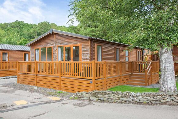 Superior Lodge with parking, ensuite & decking - Challaborough Bay, Nr Bigbury-on-Sea