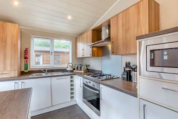 Superior Lodge with parking, ensuite & decking - Challaborough Bay, Nr Bigbury-on-Sea