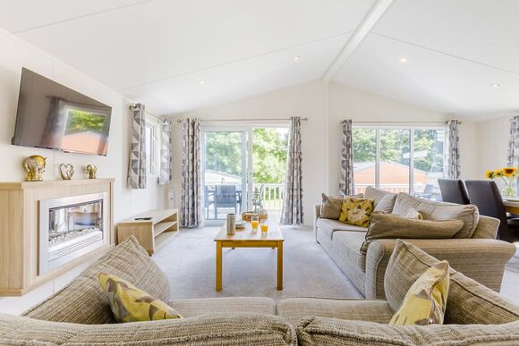 Prestige Lodge. Parking, ensuite, deck, sea view P - Challaborough Bay, Nr Bigbury-on-Sea