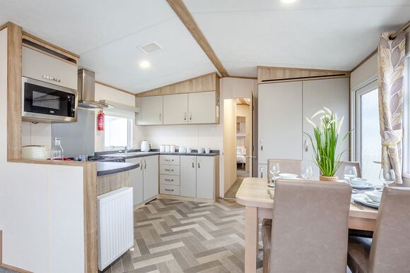 Gold Premium 3 slps 8 parking, decking, sea view, Gold Premium Caravan with parking & decking, Gold Premium Caravan with parking & decking P - Challaborough Bay, Nr Bigbury-on-Sea