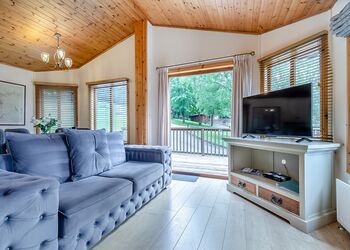 Coombes View Lodge - Charlesworth Lodges, Glossop