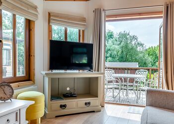 Woodland Lodge - Charlesworth Lodges, Glossop