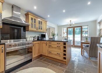 The Old Barn Cottage - Charlesworth Lodges, Glossop