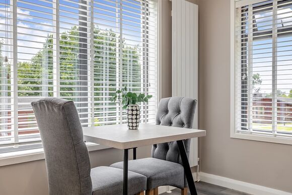 The Retreat - Charlesworth Lodges, Glossop