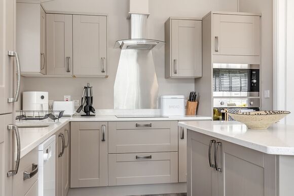 The Retreat - Charlesworth Lodges, Glossop