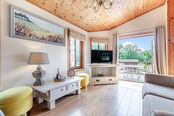 Woodland Lodge - Charlesworth Lodges, Glossop