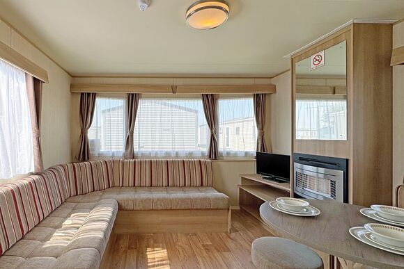 Elder Standard - The Chase Holiday Park, Ingoldmells, Nr Skegness