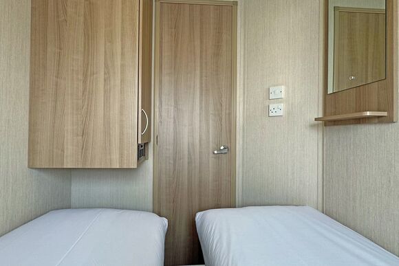 Elder Standard - The Chase Holiday Park, Ingoldmells, Nr Skegness