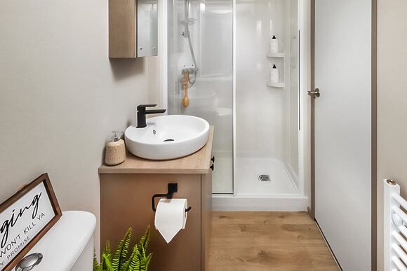 2023 Deluxe 3 Dog Friendly - Chesil Beach Holiday Park, Weymouth