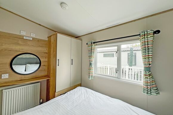 2025 Classic 2 bedroom - Chesil Beach Holiday Park, Weymouth