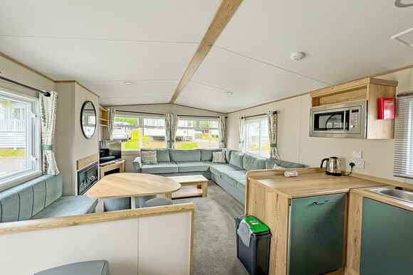 2025 Classic 3 bedroom - Chesil Beach Holiday Park, Weymouth