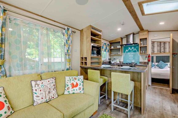 Bronze Premium 1 Bedroom Caravan, Sleeps 2, Bronze Premium 1, Slps 2 P - Cherry Tree, Burgh Castle, Great Yarmouth