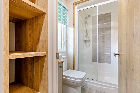 Bronze Premium 1, Slps 2 P, Bronze Premium 1 Bedroom Caravan, Sleeps 2 - Cherry Tree, Burgh Castle, Great Yarmouth